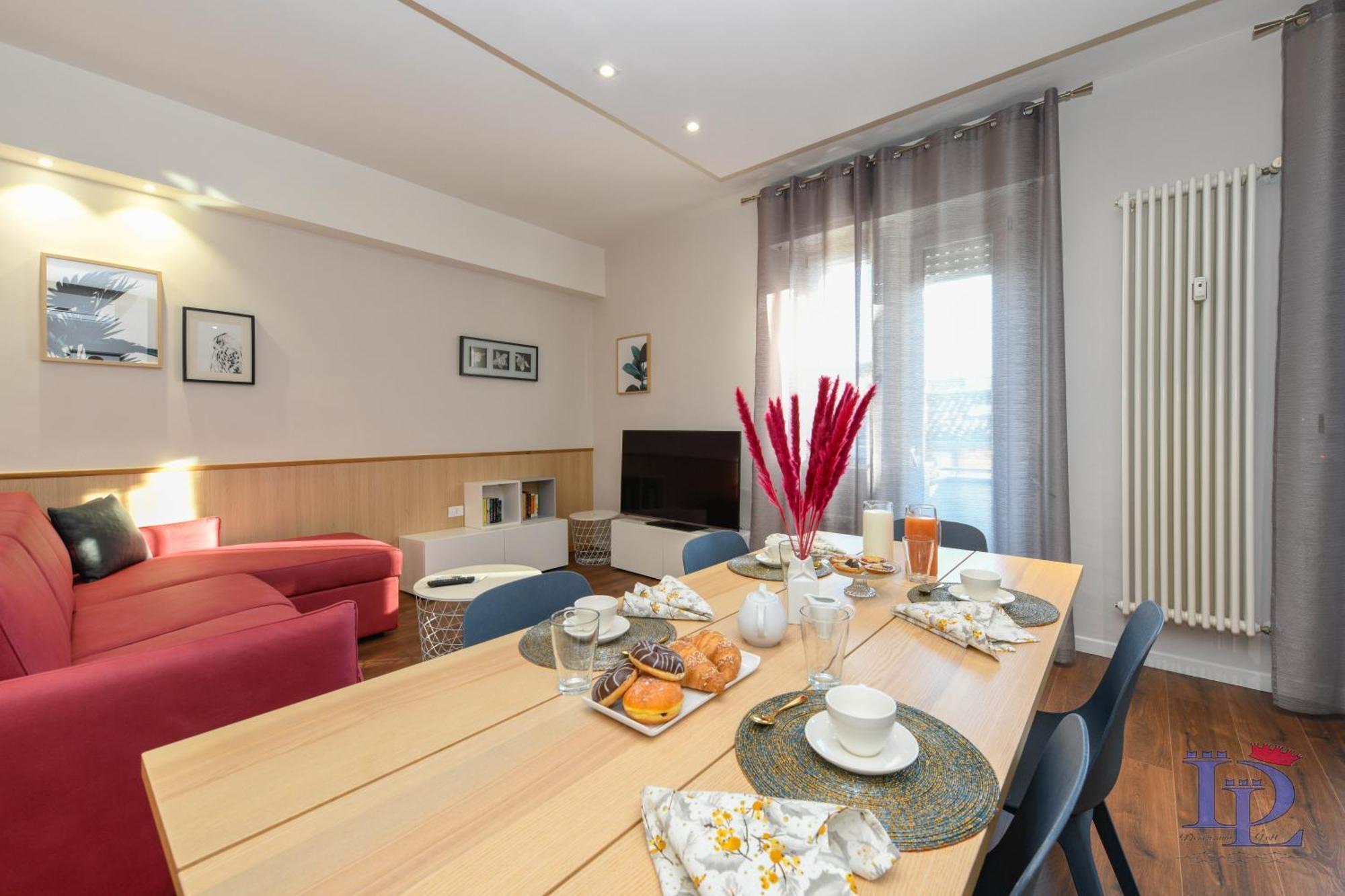 Desenzanoloft A Casa Di Giovanna View * Desenzano del Garda